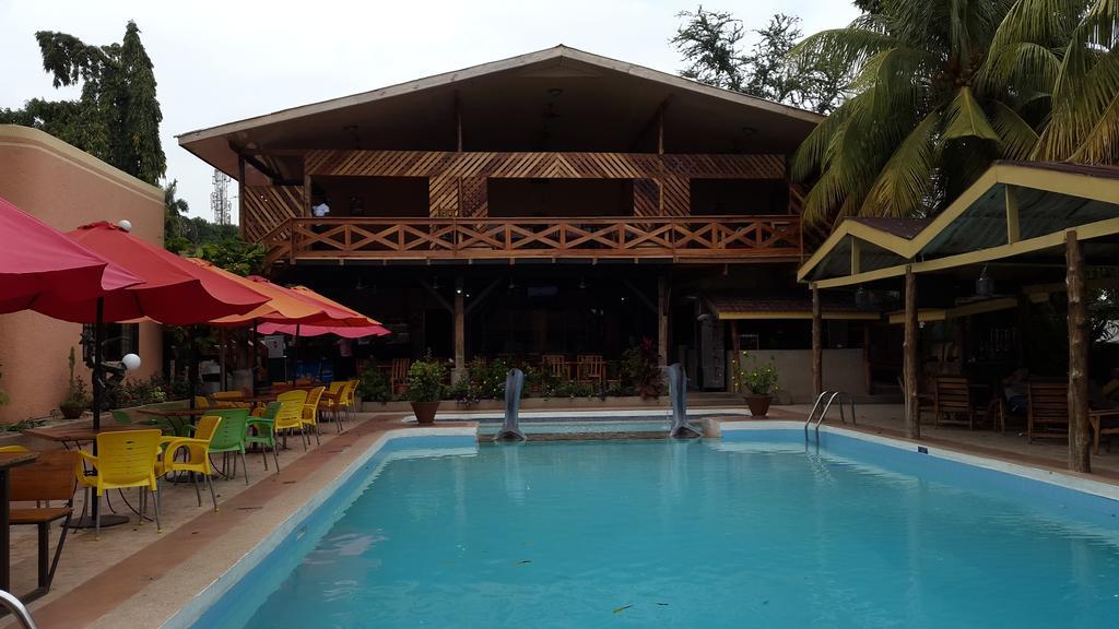 Sir Max Hotel Kumasi Exterior photo
