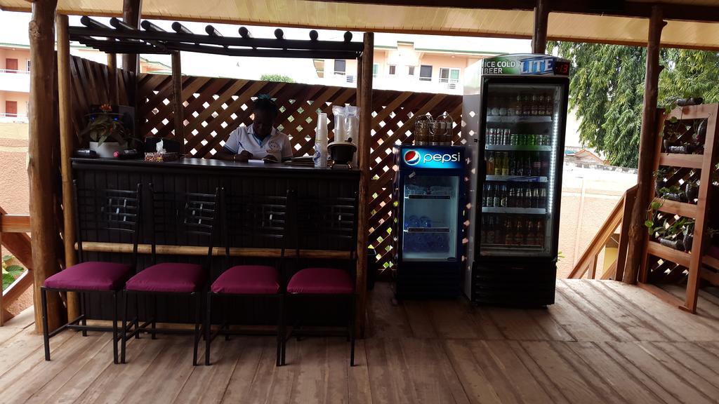 Sir Max Hotel Kumasi Exterior photo