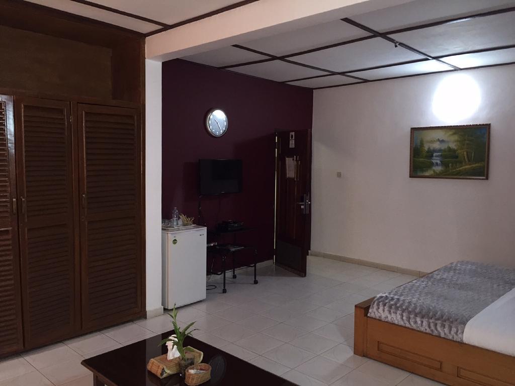 Sir Max Hotel Kumasi Room photo