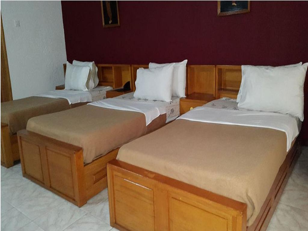 Sir Max Hotel Kumasi Room photo
